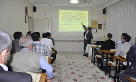 Hacıhasanbaşı Kur’an Kursu Herkese Kur’an Öğretiyor