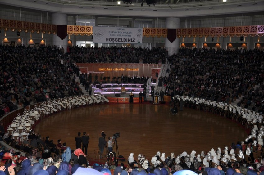 Kur’an Bülbülleri Ödül Töreni yapıldı.