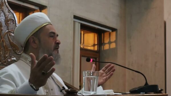 Abdurrahman Büyükkörükçü Hocaefendi – Erciyes Üniversitesi Cami Sohbeti